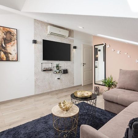 Mucho Mas Apartment Rijeka Luaran gambar